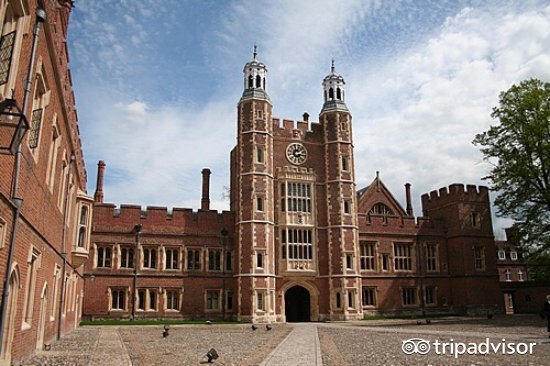 这部堪比英国《西游记》的小说流行20年,14个骨灰级粉丝的打卡地,你懂得!