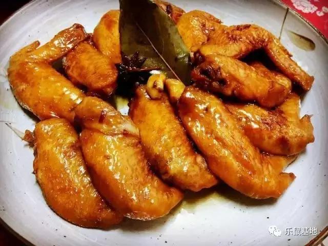 焦糖，美食界的“千年老二”，却是大多数人的“甜蜜诱惑”