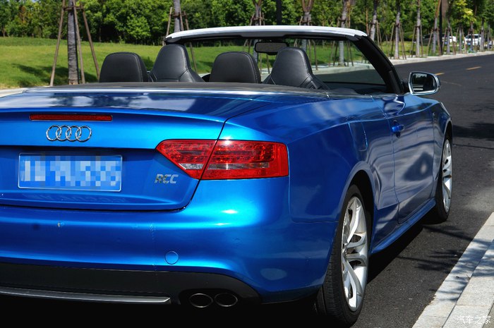 运动感很强新款奥迪s5敞篷版实车,性能和买菜兼顾的2018款奥迪s5
