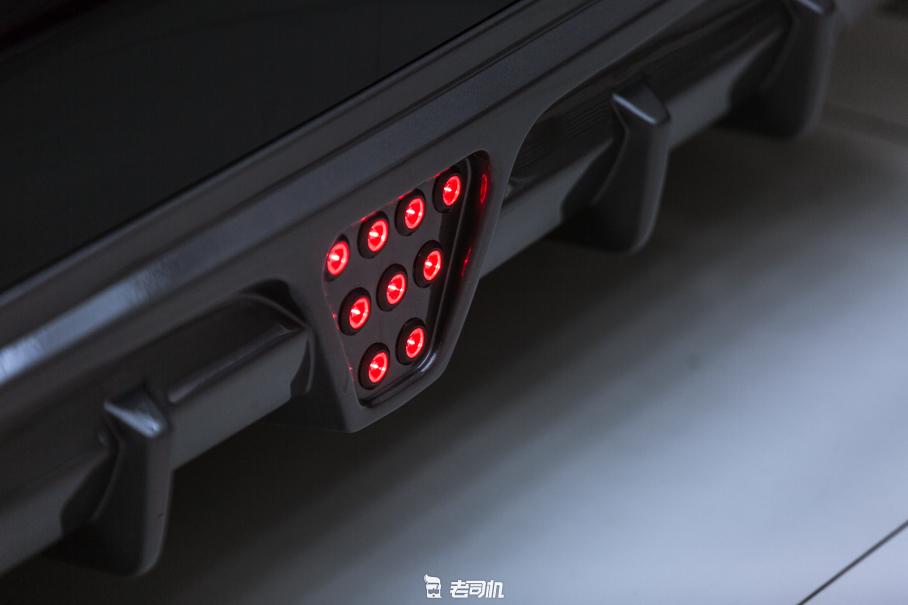 100万元左右买埃尔法推荐吗,100万买埃尔法不如买领航员