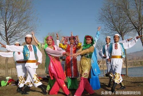 56涓皯鏃忓ぇ瑙傚洯浠嬬粛,涓浗浜斿崄鍏釜姘戞棌鍝堣惃鍏嬫棌