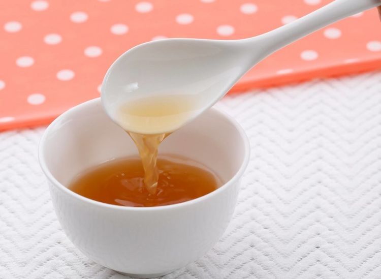 鸡肉炖汤哪个有营养,鸡肉鸡精汤