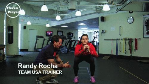 足球运动员保护膝盖的锻炼方法,足球训练如何保护膝盖