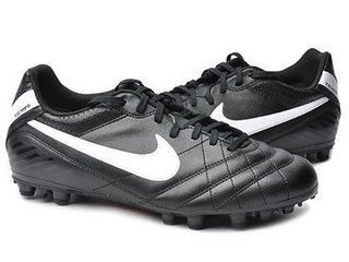 有关足球鞋的知识,足球鞋怎样才算好球鞋