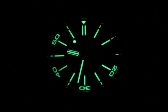 大熊谈表:男人的毒物——AP爱彼经典15703