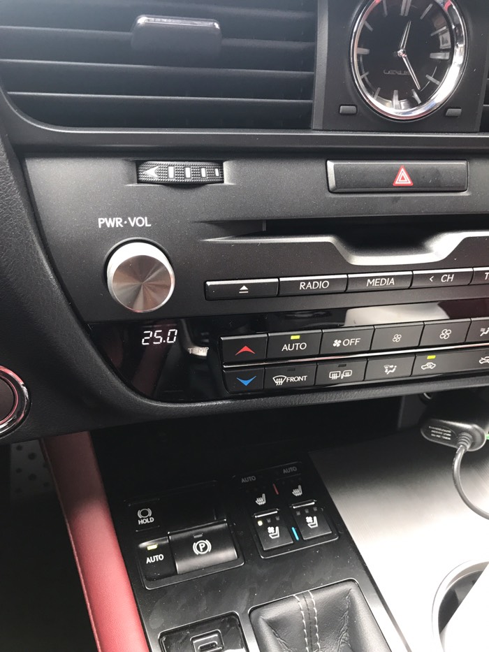 雷克萨斯rx200t哪个版本实惠,雷克萨斯rx200t加不上油