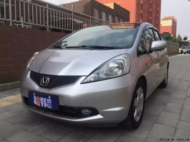 5万到8万二手车买什么车比较省油,5万到8万口碑最好的车二手车