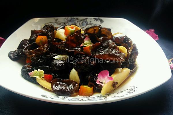 木耳怎样做才不会中毒,木耳怎么做都好吃