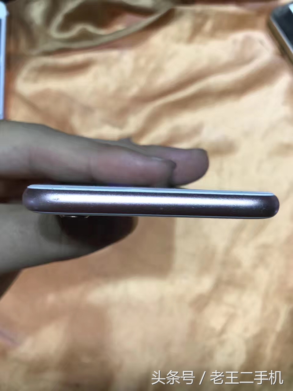 1500买64g的iPhone6s？给我来一车
