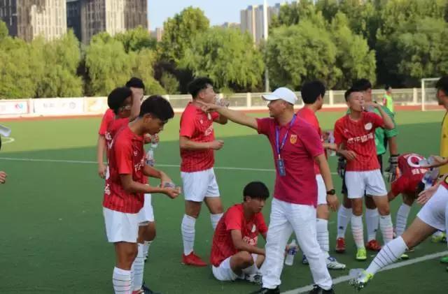 稳扎稳打下集完整版,稳扎稳打再进一球