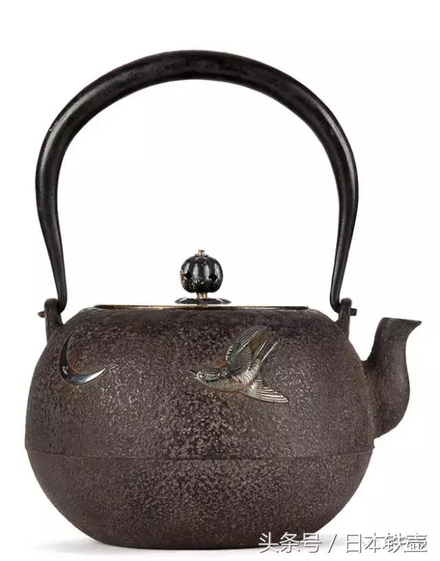 怎样辨别日本铁壶真假,日本高桥敬典铁壶真假