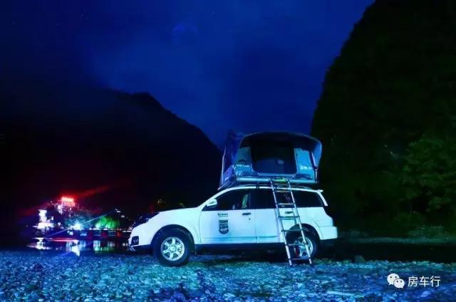 越野车顶加装露营帐篷,车顶帐篷露营视频大全
