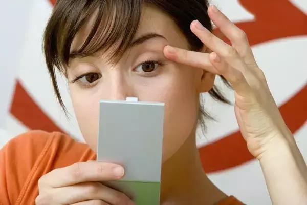 明星达人都爱的一款补水玻尿酸,玻尿酸补水美白抗衰老