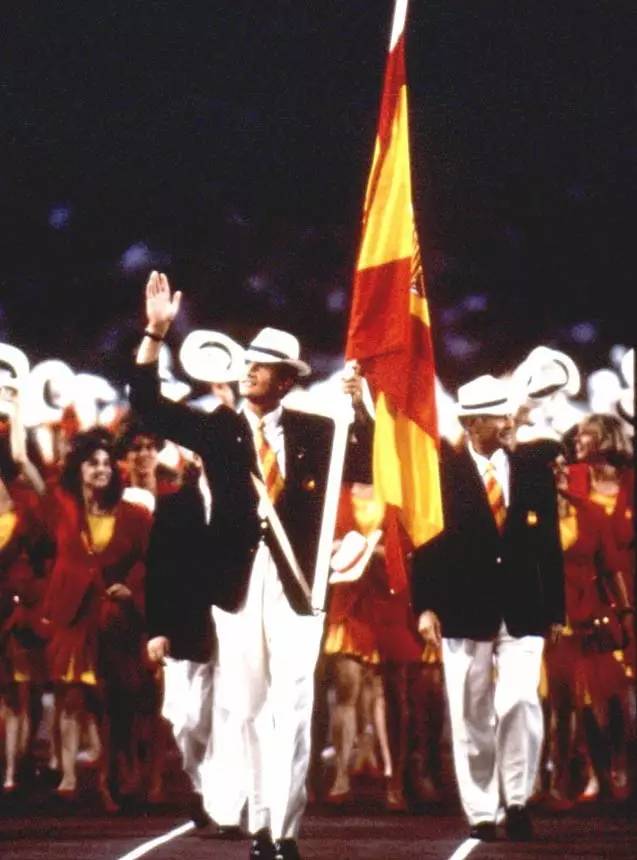 名流｜她如何从洛丽塔变身西班牙王后？