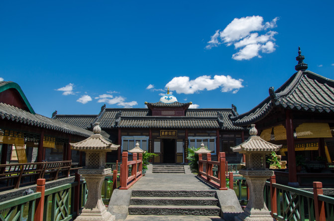 天堂草原锡林郭勒歌词及对白,真正的内蒙古锡林郭勒大草原