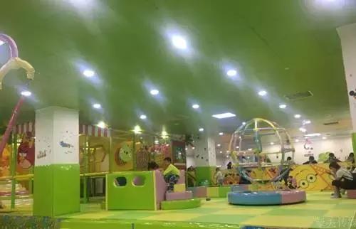 重庆主城游乐场有哪些,重庆好玩的地方推荐室内游乐场