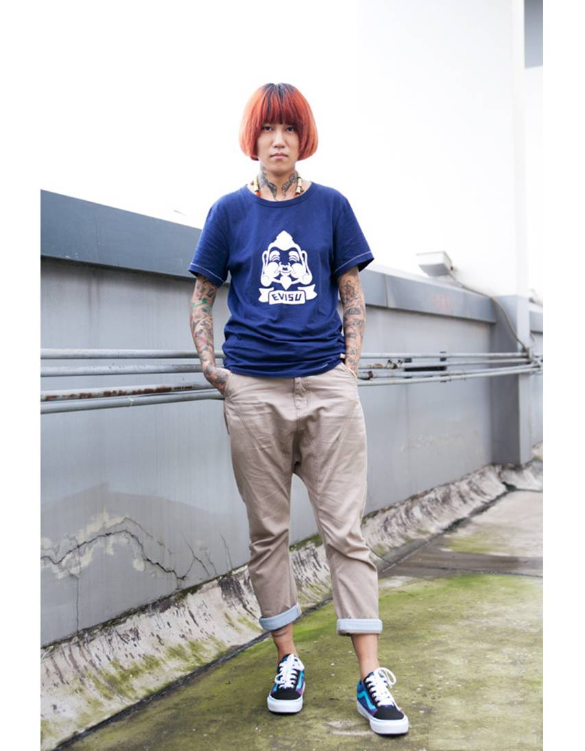 有这样一群摄影师，他们在街头用相机记录了成都人的时尚进化