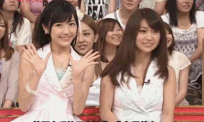 男生去练舞蹈,小伙子练习舞蹈