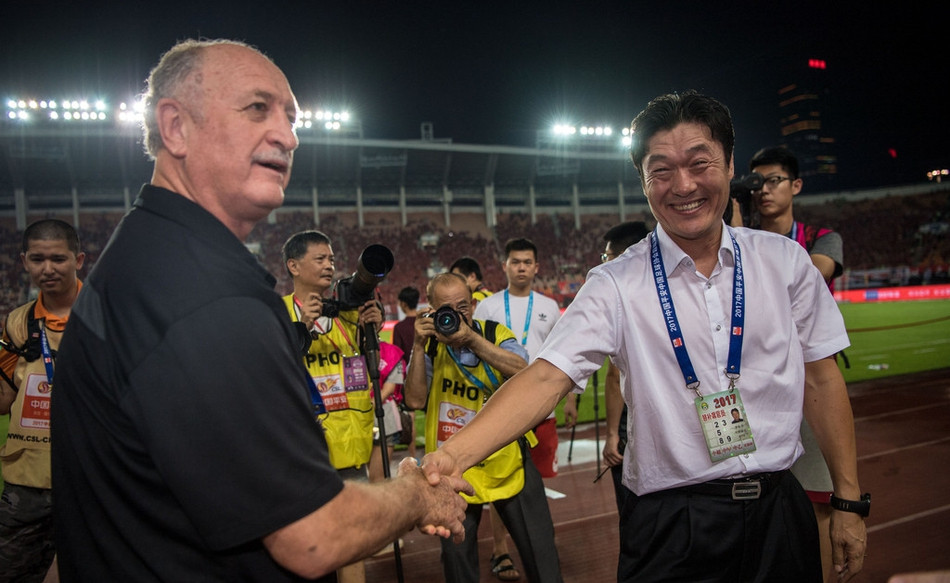 最后10分钟连丢3球崩盘,最后10分钟连掉3球崩盘