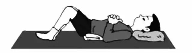 腰椎间盘突出贴哪个牌子膏药,小燕飞腰椎间盘突出锻炼方法