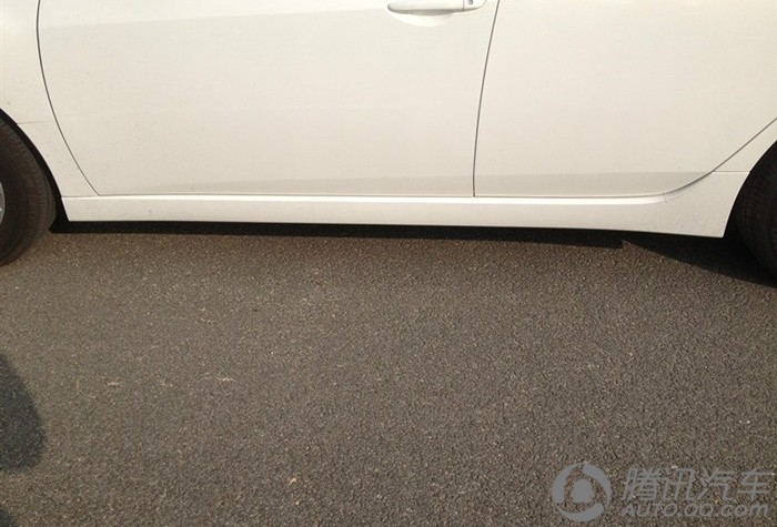 睿翼2.0精英版和豪华版有什么区别,睿翼2011款2.0l自动精英版配置