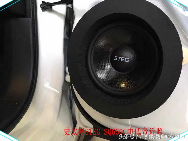 丰田花冠汽车音响改装视频教程,老款丰田花冠汽车音响改装