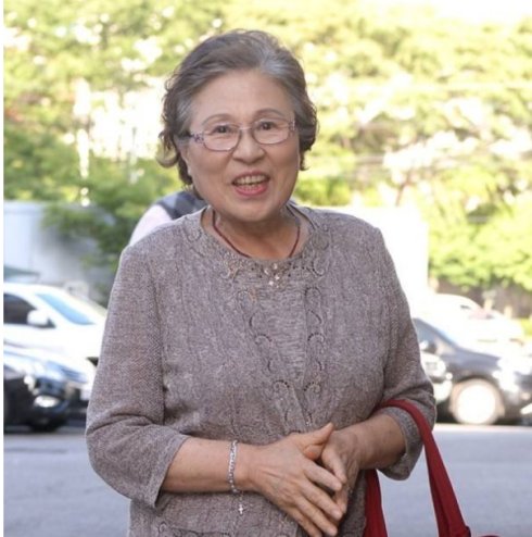 韩国电视剧浪漫满屋宋慧乔主演,韩国宋慧乔演浪漫满屋