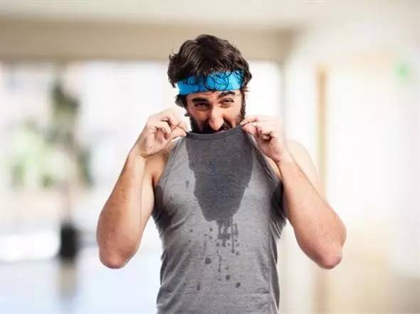 一招教你解决汗臭,如何彻底解决汗臭问题