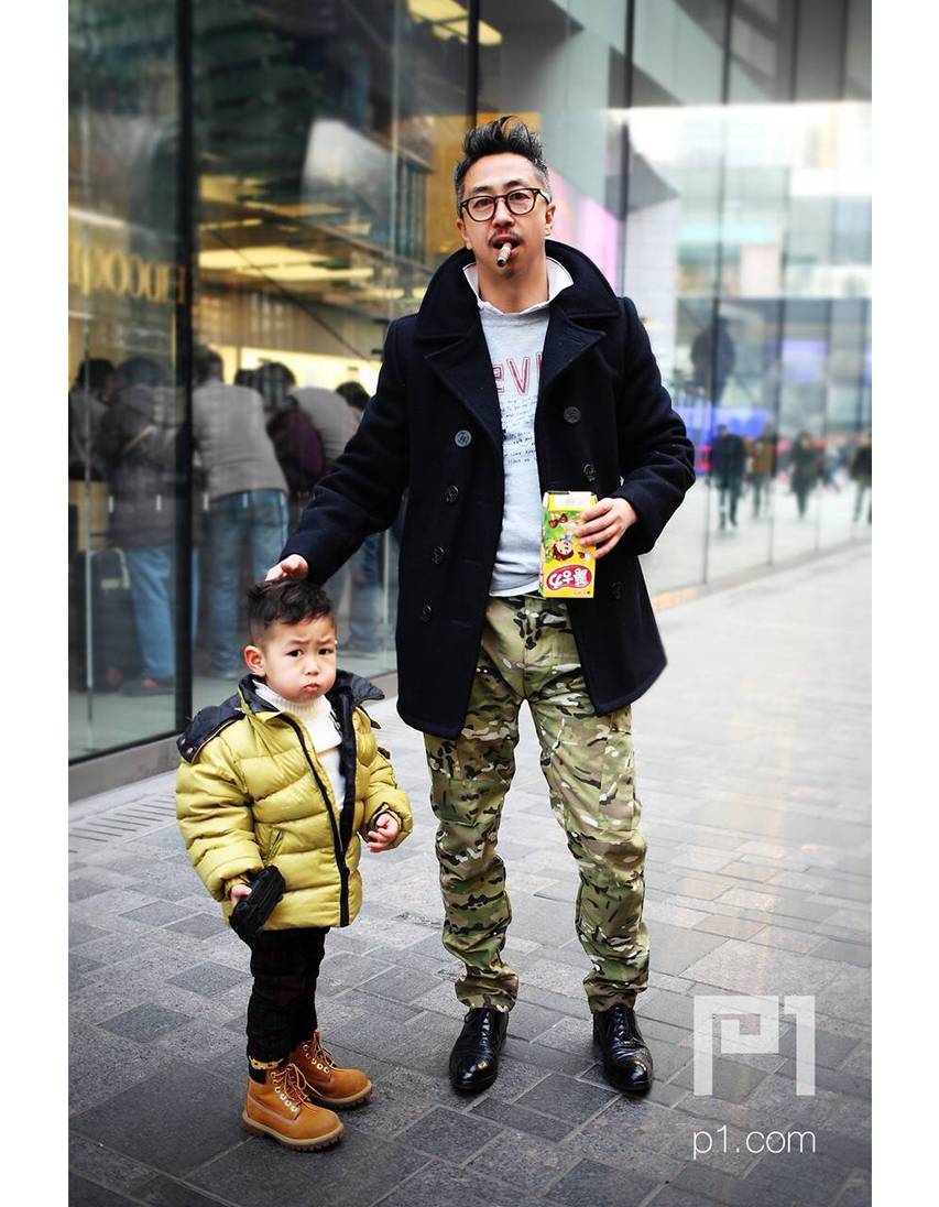 有这样一群摄影师，他们在街头用相机记录了成都人的时尚进化