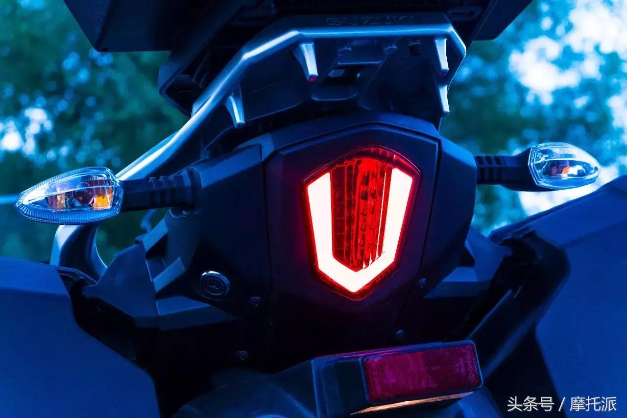 新款铃木dl250深度测评,深度测评豪爵铃木dl250