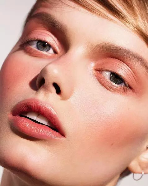 最好看斩男口红,唇妆推荐5款口红