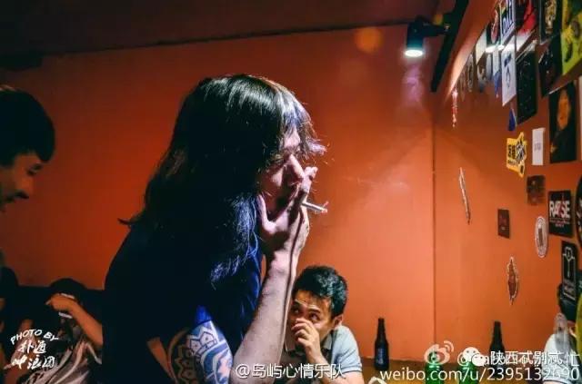 黑撒乐队贫穷高中生的快乐生活,黑撒乐队最好听的陕西方言歌曲