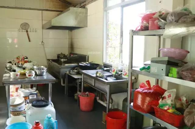 谁谈个恋爱还米有进过山咧！（请用陕西话念）