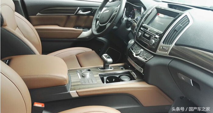 油耗仅9.6，柴油版哈弗H9黑色五座提车，棕黑内饰太好看了