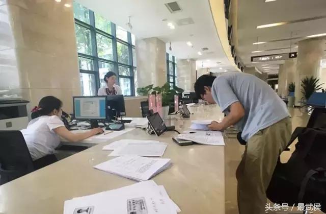 武侯政务中心延时服务上周末已正式开启，还不知道的赶紧点开！（内附延时服务预约流程）