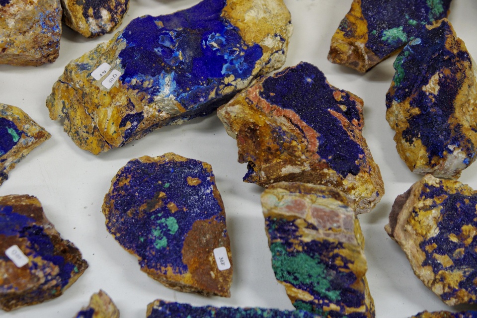 奇石宝石保真,真正的宝石奇石