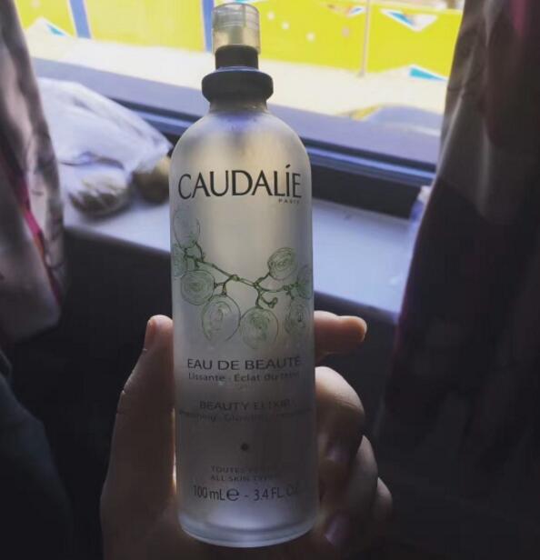 最新大牌美妆护肤产品推荐 (美妆护肤产品推荐给大家)