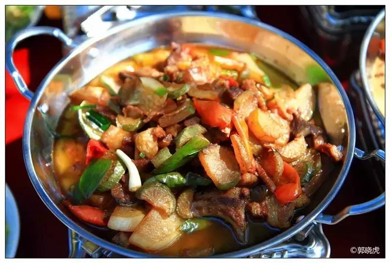 安徽金寨农村土灶厨房,金寨农家小院土灶