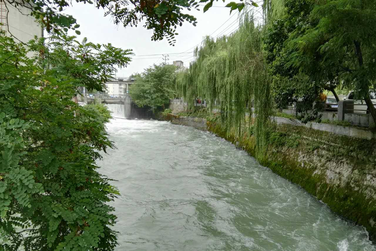 都江堰平潭岛,都江堰隐秘山谷