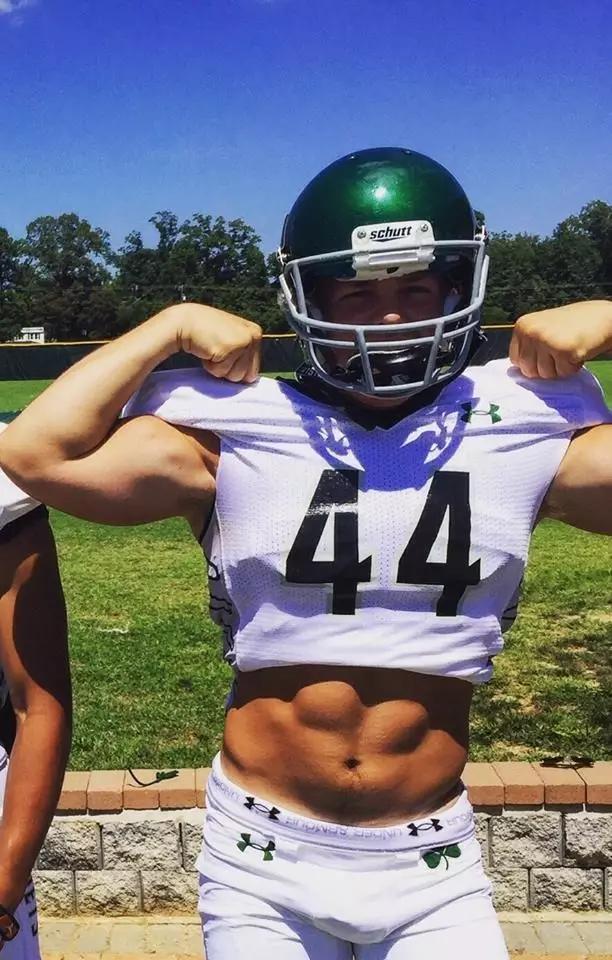 回家发现全家被杀后续,回家发现家里进了贼