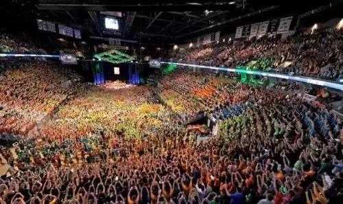 这是一场玩到“死”的马拉松，你敢参加么？