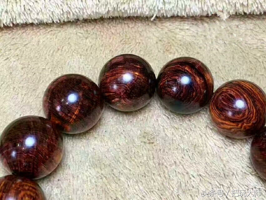 最贵的木质手串排行榜价格,十大顶级木手串排行价格