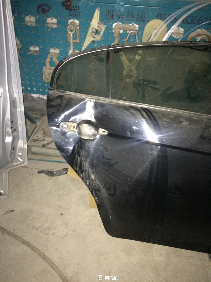 车撞树上了都有哪些地方坏,我的车撞了对方全责怎么理赔