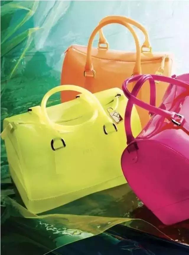 furla粉色,furla什么包好看