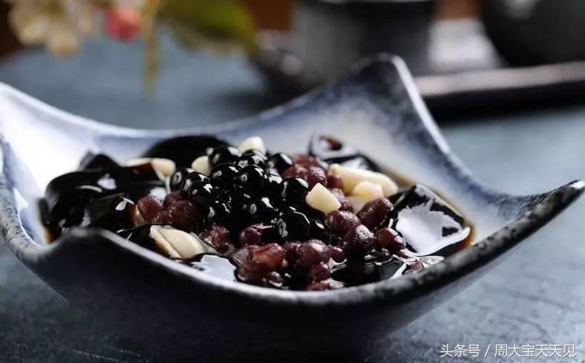 烧仙草龟苓膏的未解之谜,龟苓膏为什么叫仙草