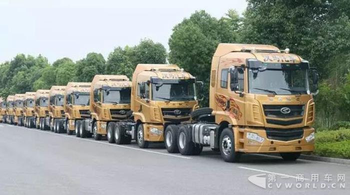 陕汽重卡2023展会,陕汽重卡vs一汽解放