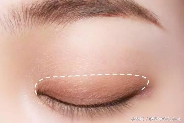 半花苞发型披肩发,想做女神要从头开始