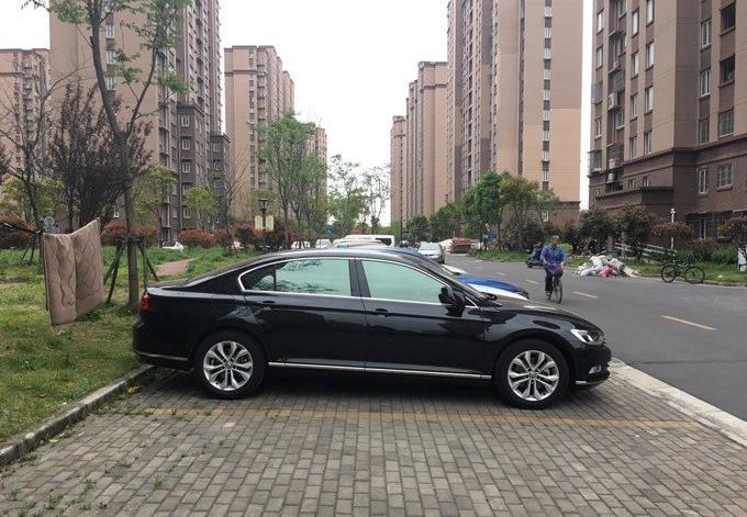 迈腾b8车主真实感受,迈腾b8十万公里问题大吗