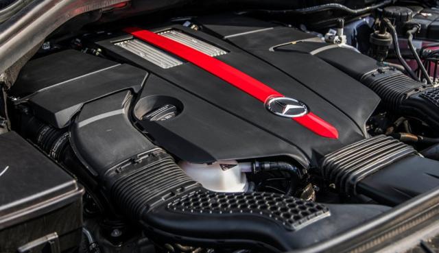 奔驰amggle43和奔驰GLE350对比,奔驰amggle43suv试驾