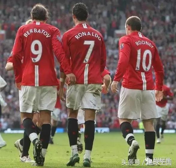 鲁尼告别曼联时代,鲁尼成为自由球员